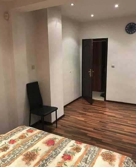 Дава се под наем Двустаен апартамент в София, Оборище - 68 кв.м за 375 € - Снимка #2