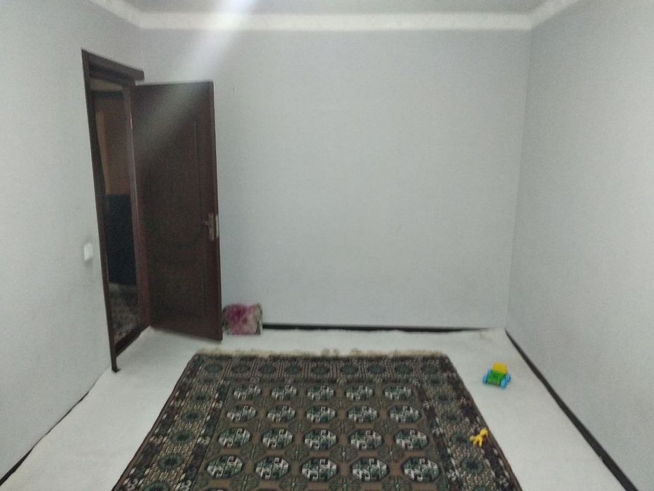 Uy sotiladi 3 xonali