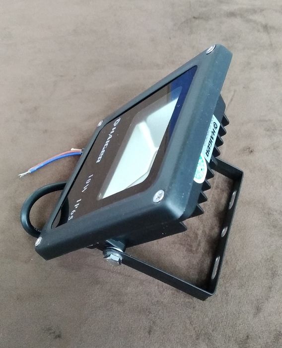 Прожекторы HAIGER 10 watt.