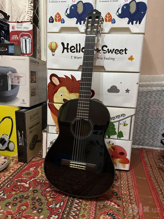 Гитара от yamaha c 40 black