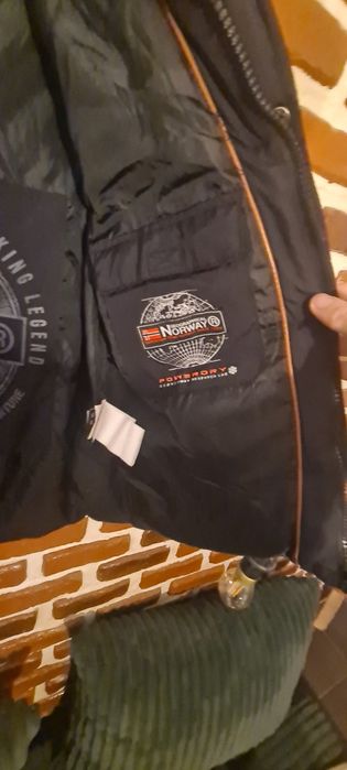 Vând geacă iarna Norway Geographical