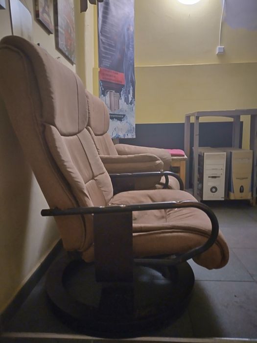 Стол тип фотьойл - 2 бр.