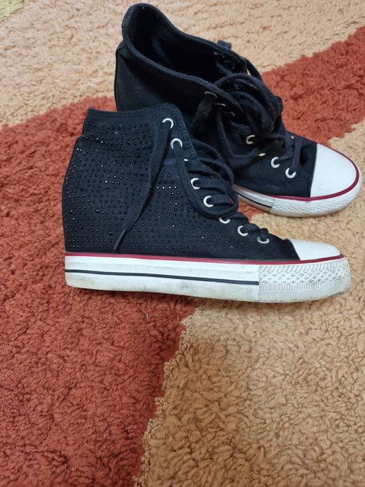 Кеды размер 38 со скрытой платформой