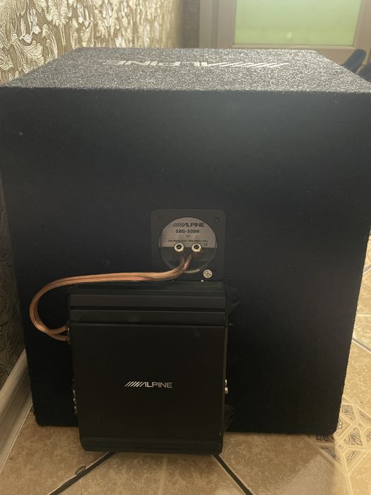 Сабуфер авто alpine