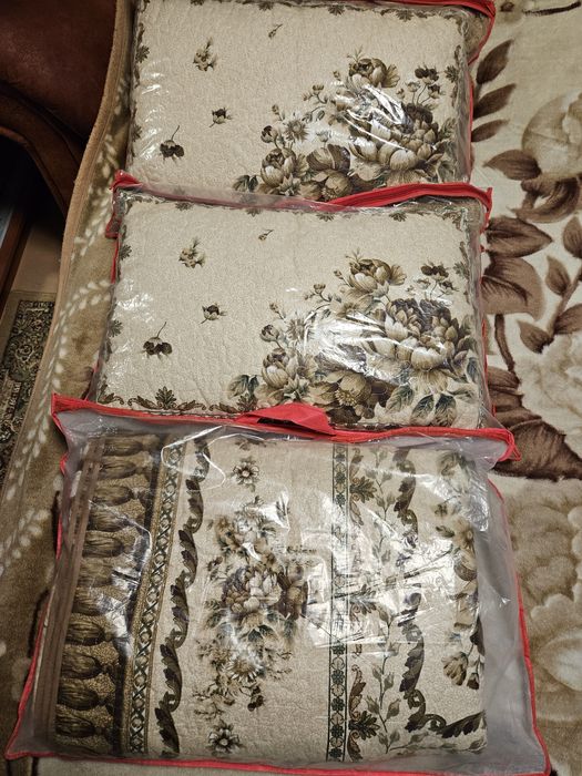 Продам покрывало на кровать