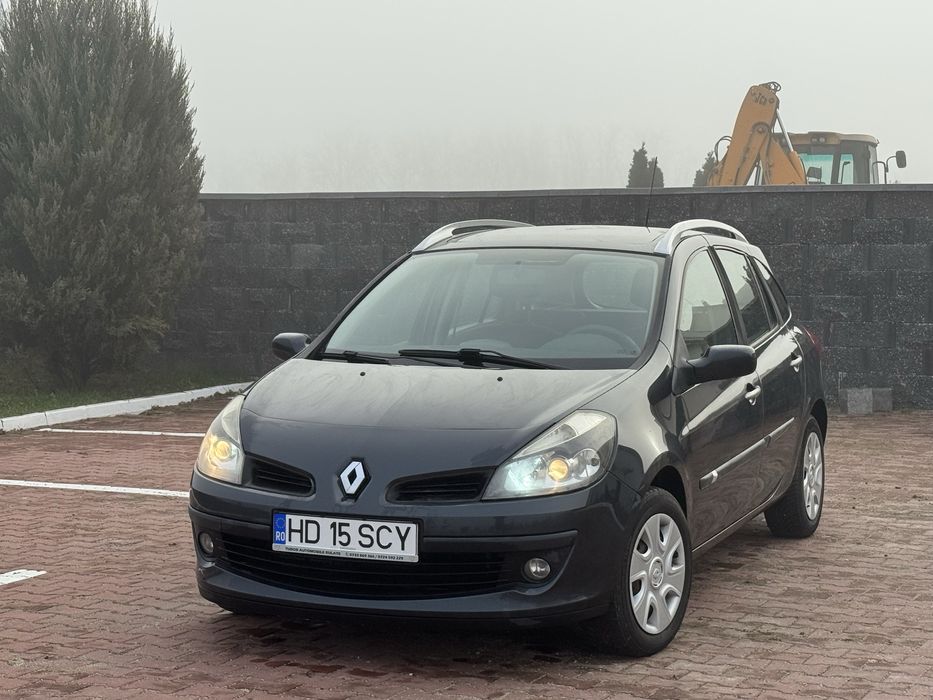 Vand Renault Clio GrandTour 1.2 Benzina 2009  Panoramic Inmatriculat