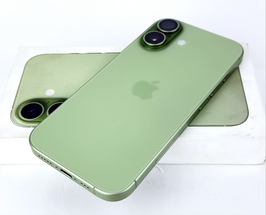 Apple iPhone 17 256GB Sage 100% Батерия! 2г. Гаранция!