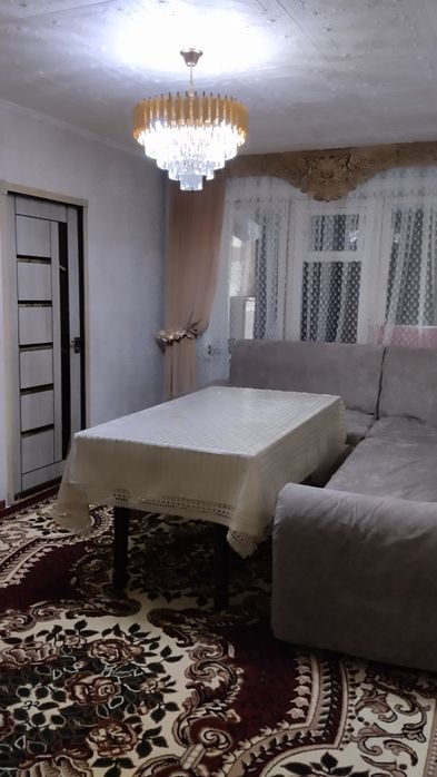 Продаётся 2комнатная ,в город Чирчик