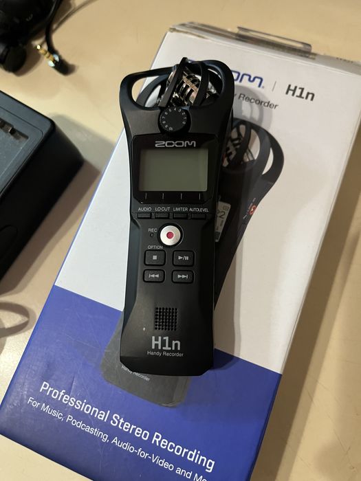 Видеокамера Panasonic HC-MDH3