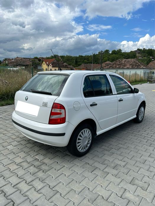 Inchiriez masini  Arad