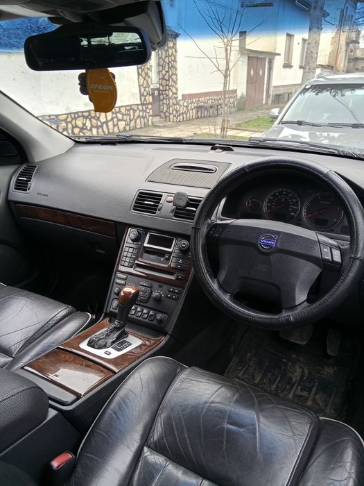 Продавам Volvo xc90 д5 2005 ходина
