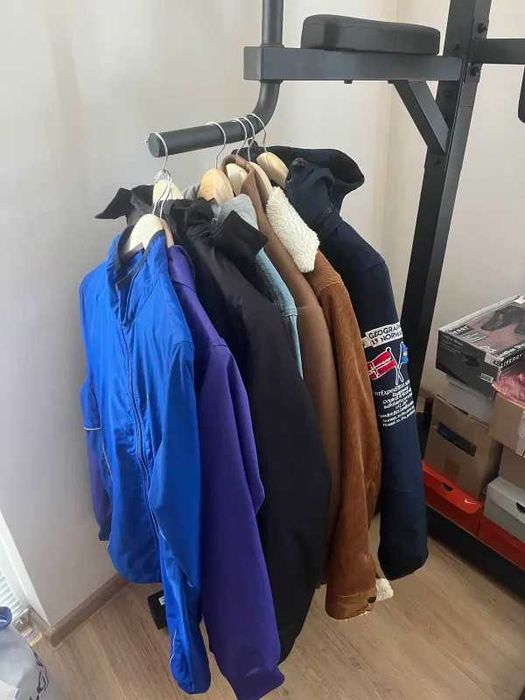 Продавам 7 мъжки якета размер S – запазени, различни модели