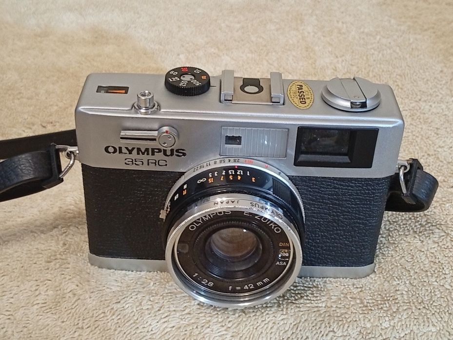 Aparat foto Olympus  35 RC