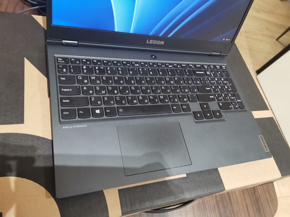 Ноутбук Lenovo legion