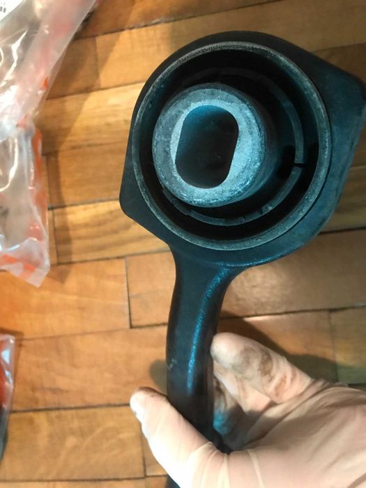 Mercedes надлъжни и напречни носачи