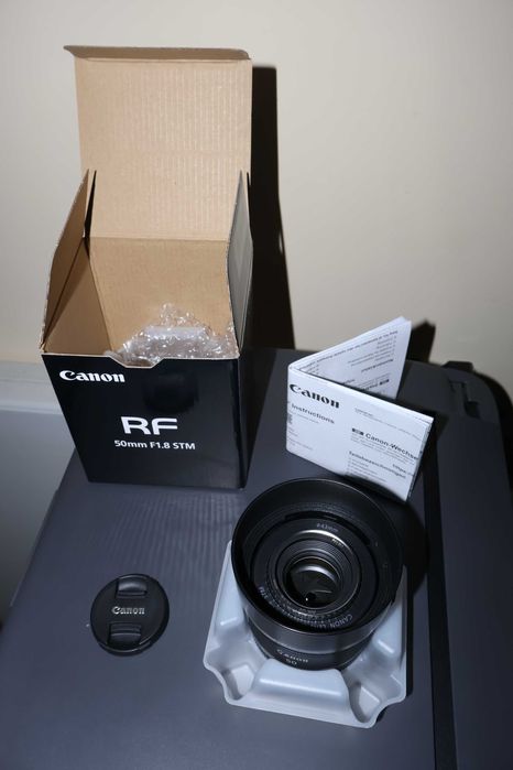 Obiectiv Canon RF 50mm F1.8 STM + Filtru UV NISI Pro Nano + Parasolar