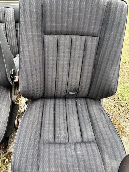 Салон за Мерцедес 124