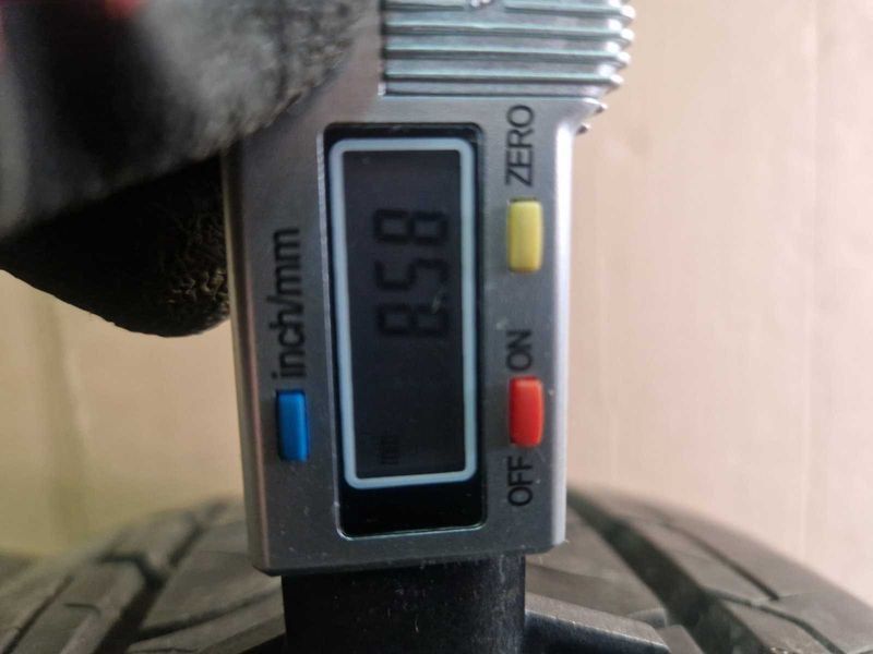 2 Barum R16C 215/75
летни бусови гуми DOT0618