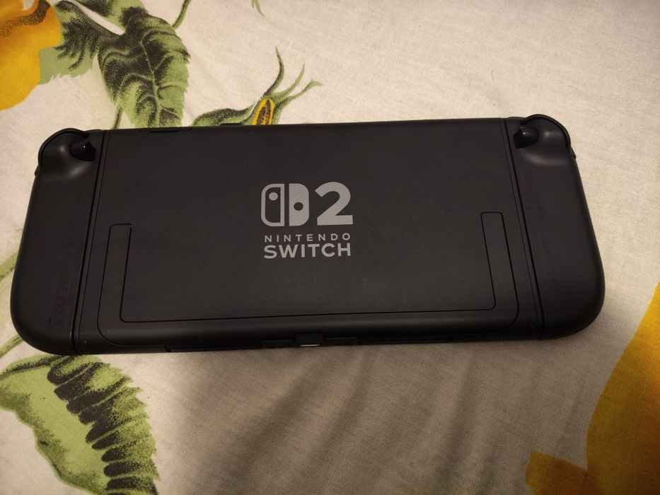Vând Nintendo Switch 2