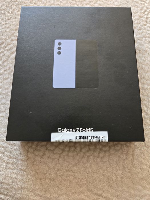 Samsung Galaxy Z Fold 5