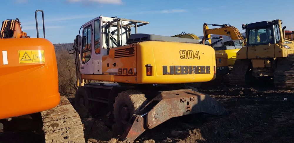 Liebherr A 904 C Excavator pe roți