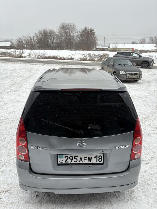 Продам машину мазда премаси 2002года автомат