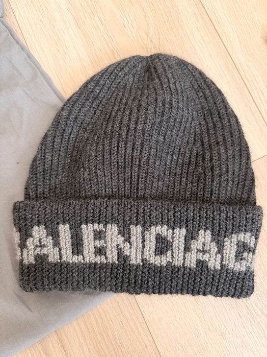Оригинална шапка Balenciaga