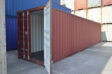Vand containere maritime