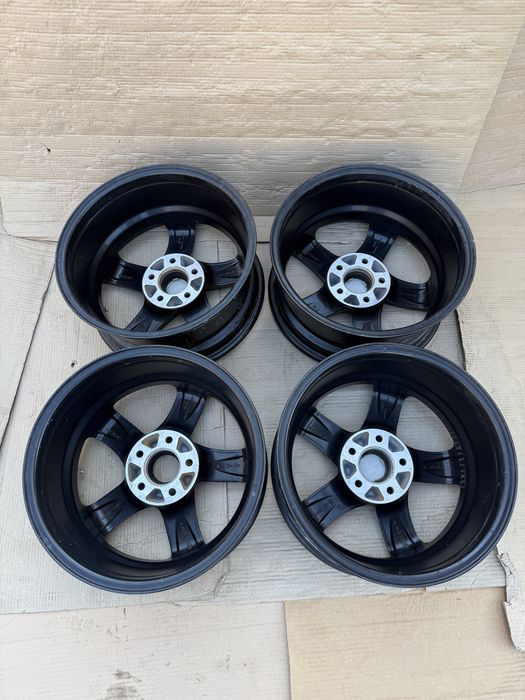 Заглавие: Черни алуминиеви джанти Alutec 16” 5x112 7J ET48 – VW Audi Skoda Seat