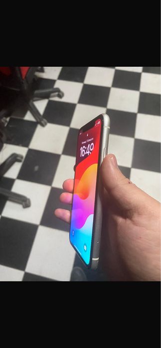 IPhone 11 128 гб каропкасы жоқ