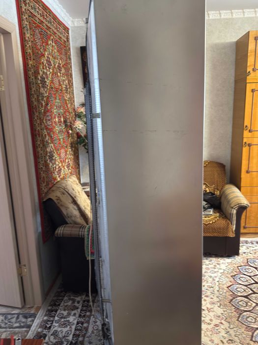 Продам двухкамерный холодильник