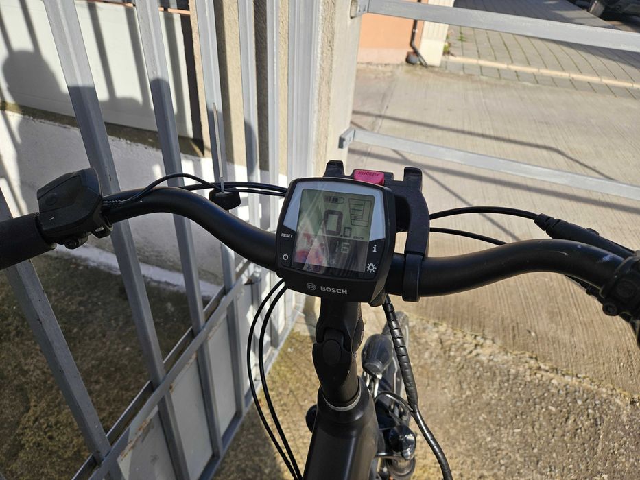 Електрически велосипед 28 цола VELO de VILLE-шест месеца гаранция