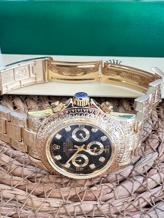 Золотые часы ювилирное изделие