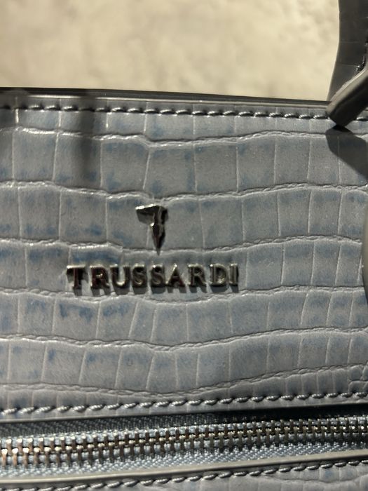 Оригинална дамска чанта  TRUSSARDI