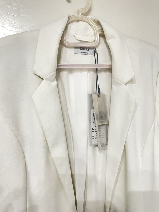 Пиджак белый женский