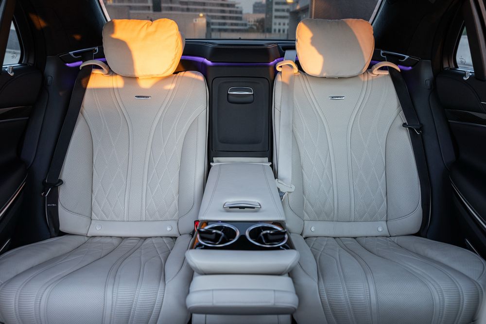 Mercedes S63 AMG Луксозна кола под наем с шофьор