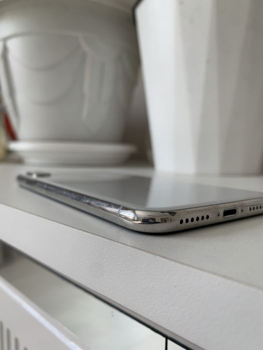 Iphone X 64 gb сост идеал