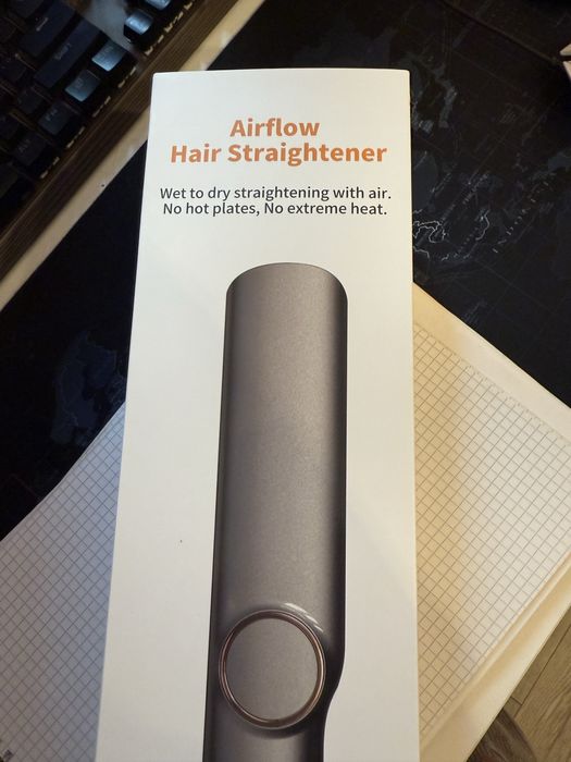 Placa de indreptat parul si uscator 2 in 1