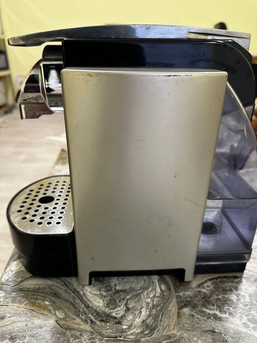 Употребявана кафе машина, работи с капсули Rioba