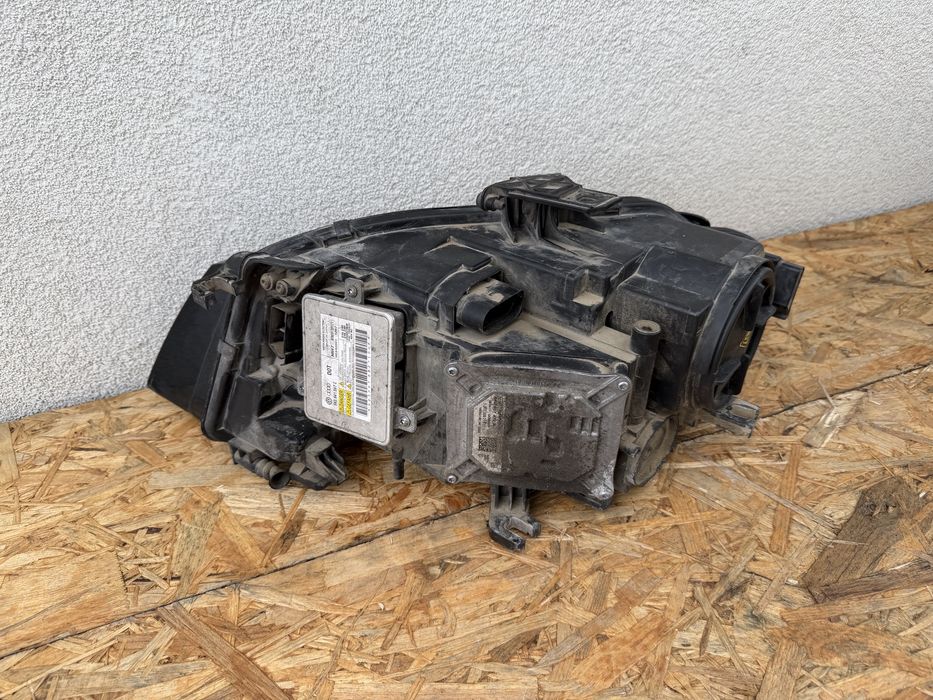 Far dreapta Audi A4 B8 8K 2008-2012 Xenon + LED Original Europa
