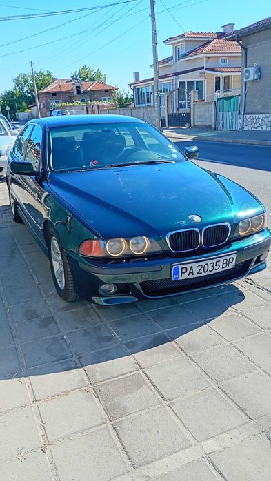 БМВ 520 i  бензин