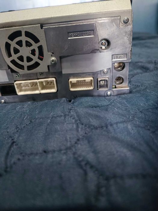 Оригинална навигация за Toyota avensis T25