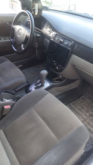 Lasetti avtomat sotiladi