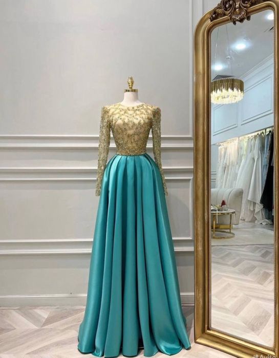 Продам вечернее платье