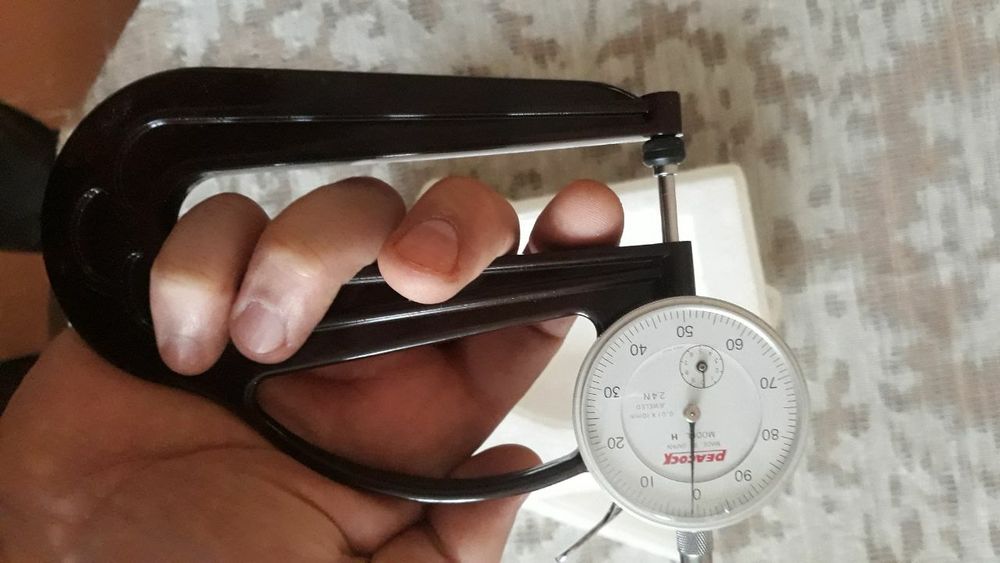 Срочно продам новый толщиномер