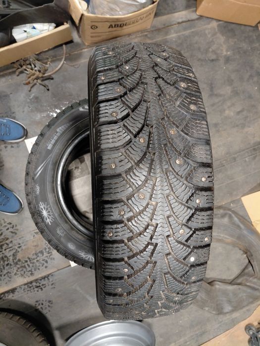 Зимняя шипованная резина