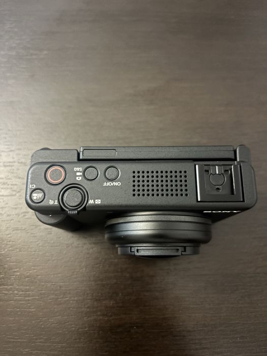 Sony ZV-1F aparat foto
