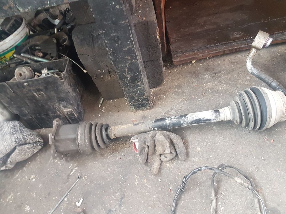 Ламбда сонда колектор за ауди а4 б7 2.0 140кс