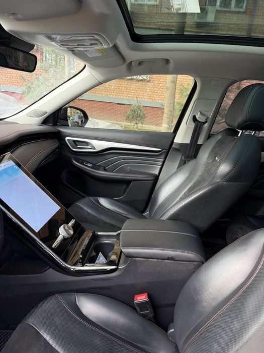 Продается elektromobile MARVEL -R ideal xolatda