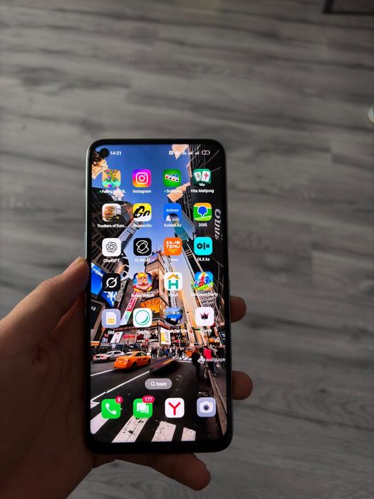 Oppo A96 көк цвет